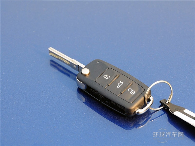 2015款 1.6L 自動(dòng)豪華型