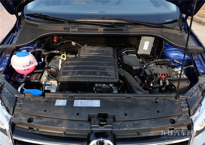 2015款 1.6L 自動豪華型