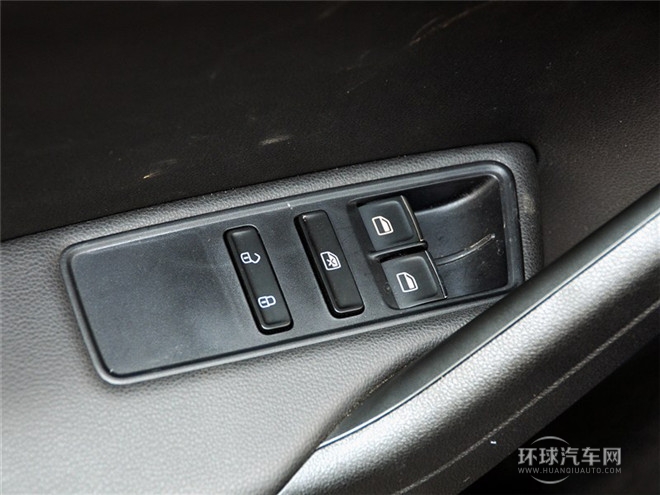 2015款 1.6L 自動豪華型