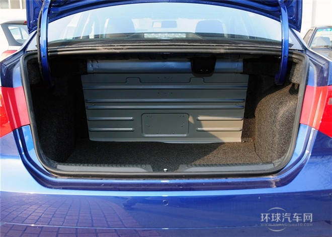 2015款 1.6L 自動豪華型