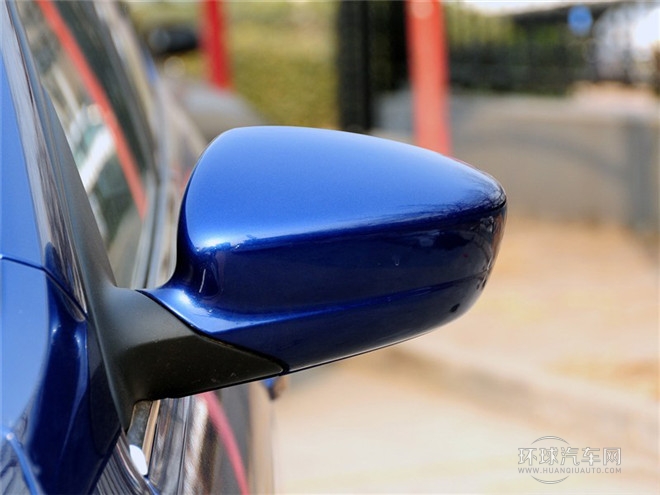 2015款 1.6L 自動豪華型