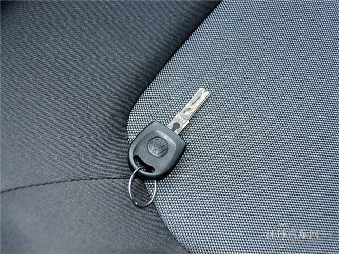 2015款 1.6L 自動時尚型