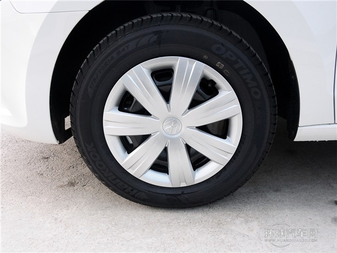 2015款 1.6L 自動時尚型