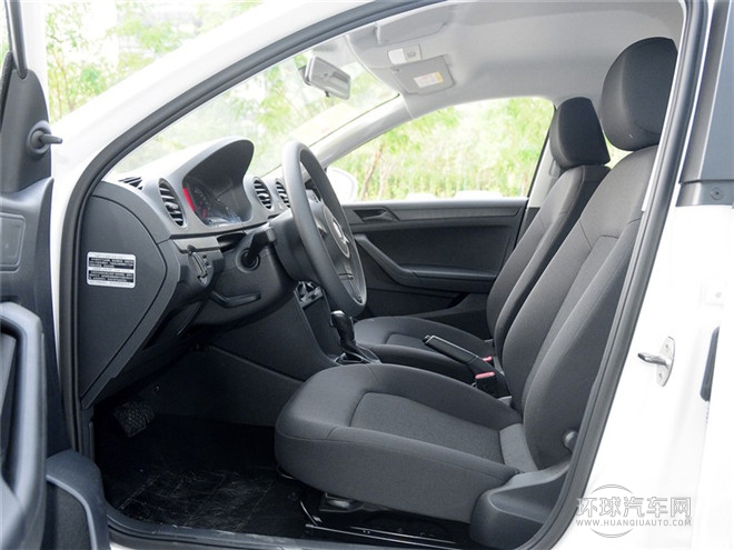 2015款 1.6L 自動(dòng)時(shí)尚型