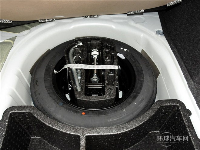 2015款 1.6L 自動舒適型