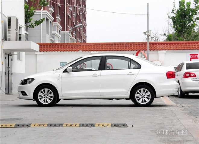 2015款 1.6L 自動(dòng)舒適型