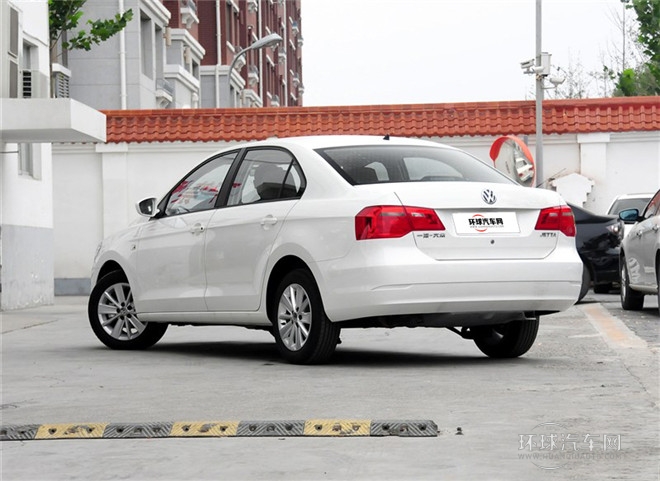 2015款 1.6L 自動舒適型