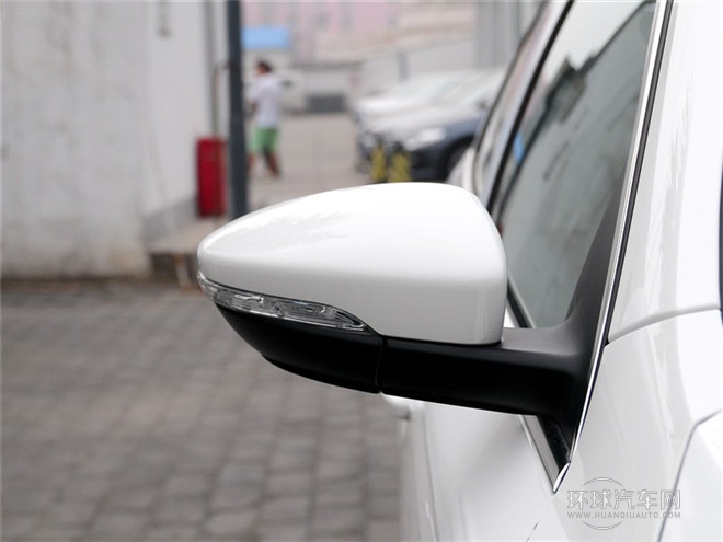 2015款 1.8TSI舒適型