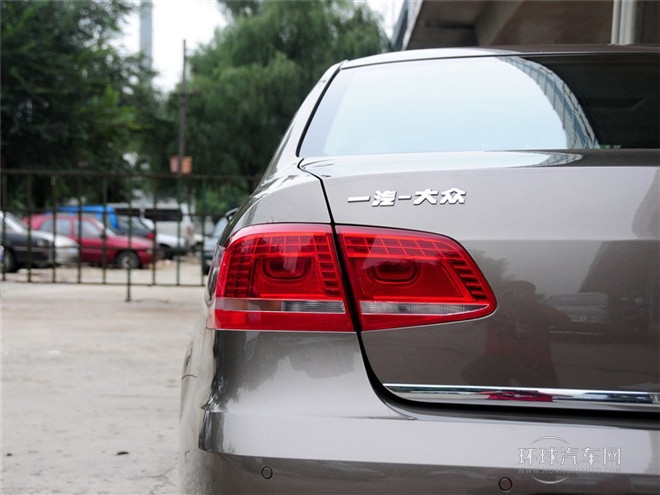 2015款 2.0TSI尊貴型