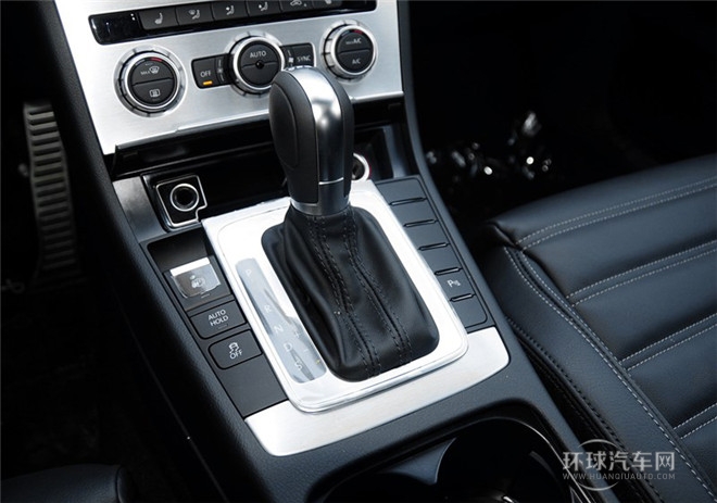 2015款 1.8TSI?尊貴型