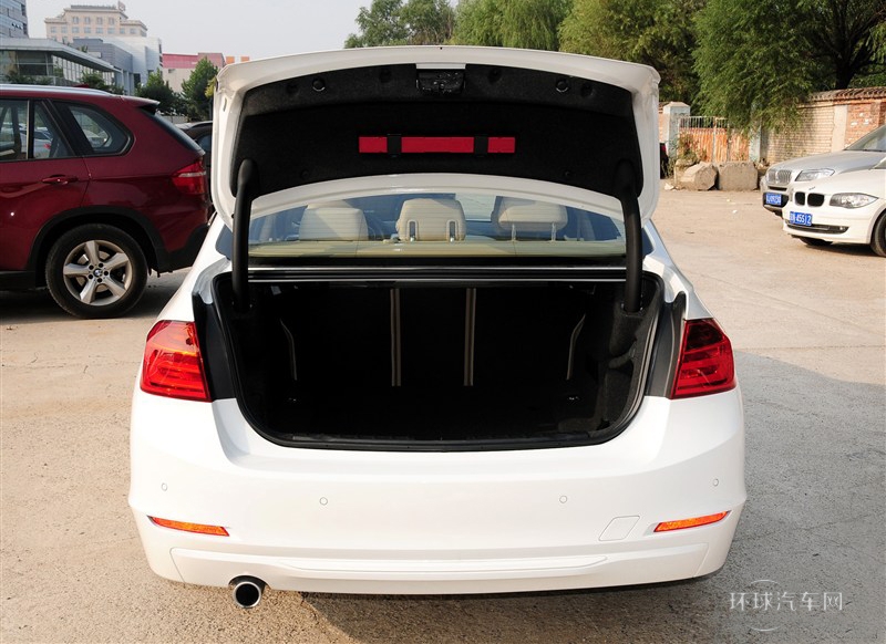 2015款 320i 進(jìn)取型