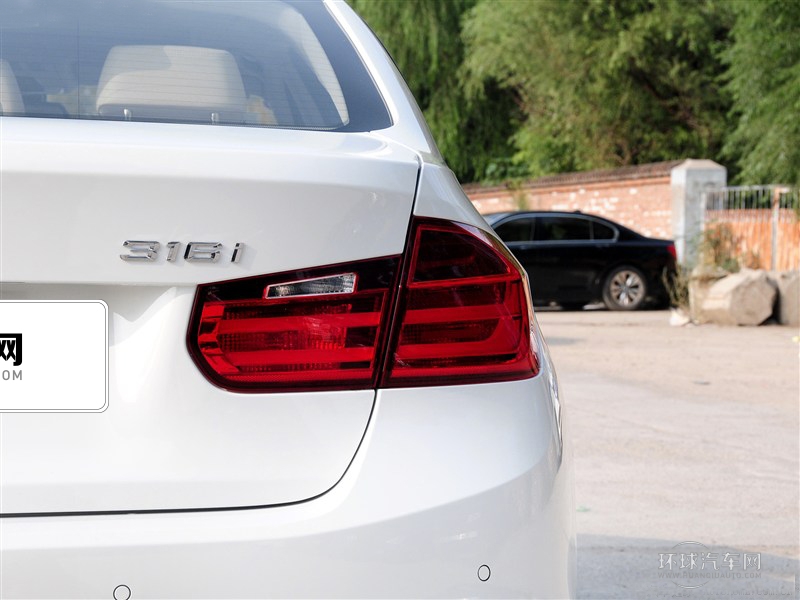 2015款 320i 進(jìn)取型