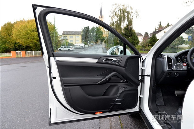 2015款 Cayenne S E-Hybrid 3.0T