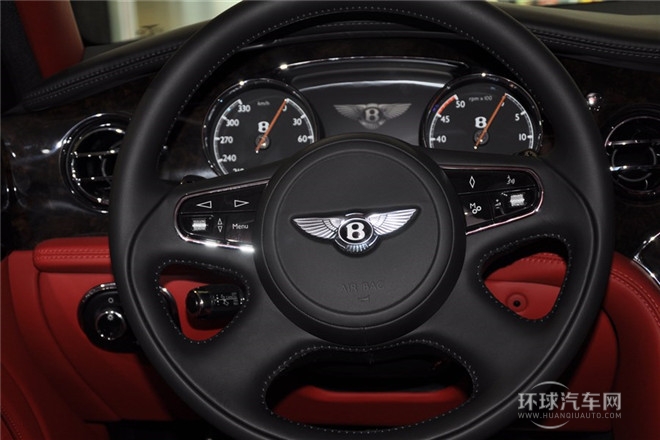 2014款 6.8T 手自一體 尊貴型