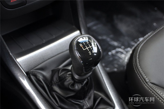 2014款 CROSS 1.5L 手動標準型