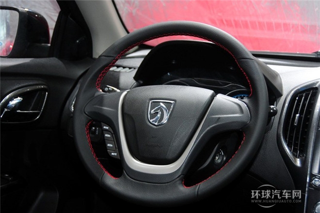 2014款 CROSS 1.5L 自動豪華型