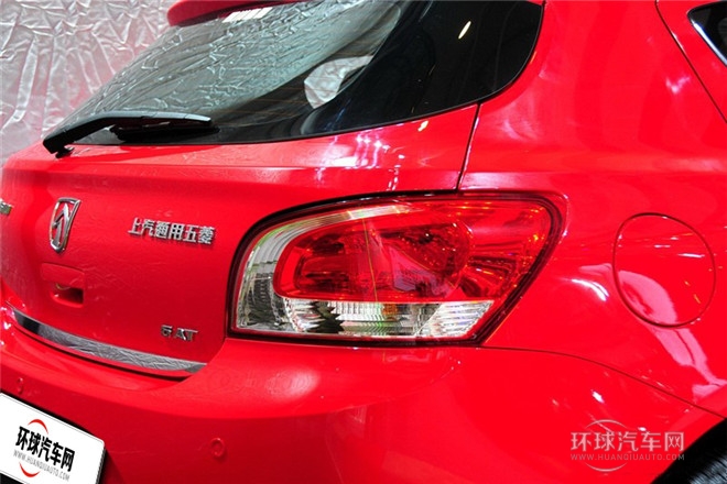 2014款 CROSS 1.5L 自動豪華型