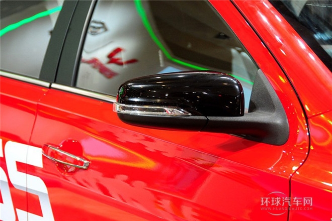 2014款 CROSS 1.5L 自動豪華型