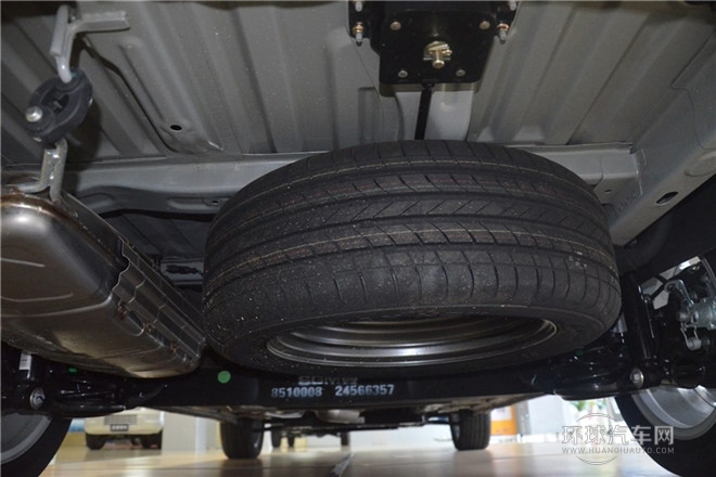 2014款 1.8L 手動舒適型 7座