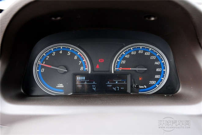 2014款 1.5L 手動舒適型 7座