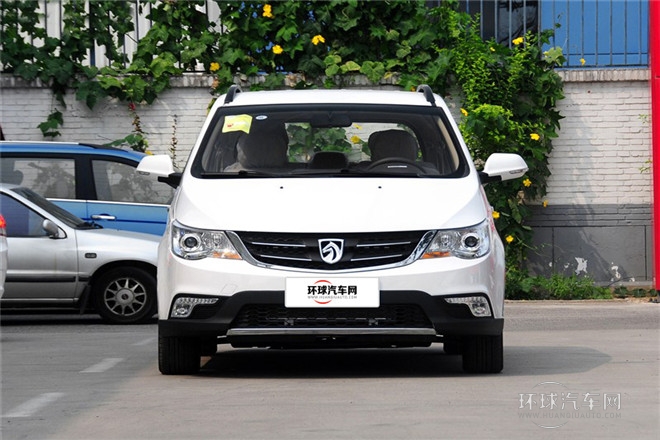 2014款 1.5L 手動(dòng)舒適型 7座