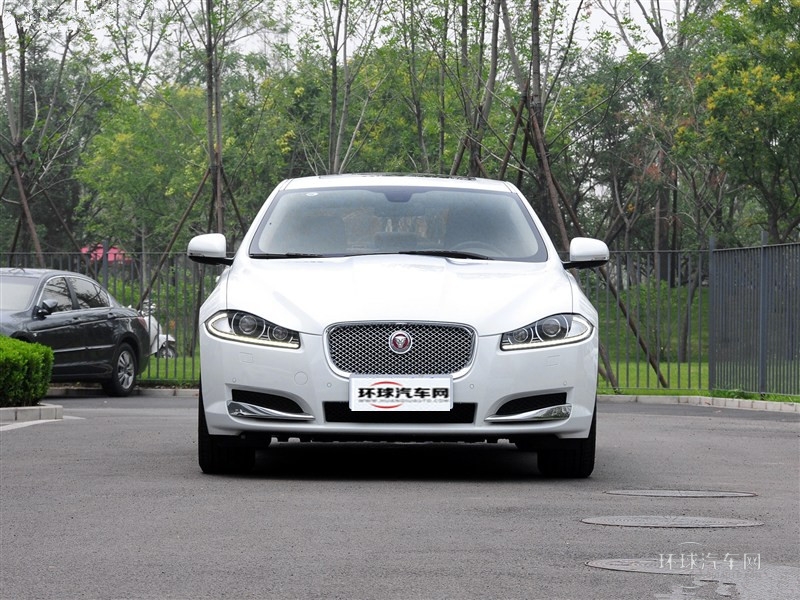 2015款XF 2.0T Sportbrake 風華版