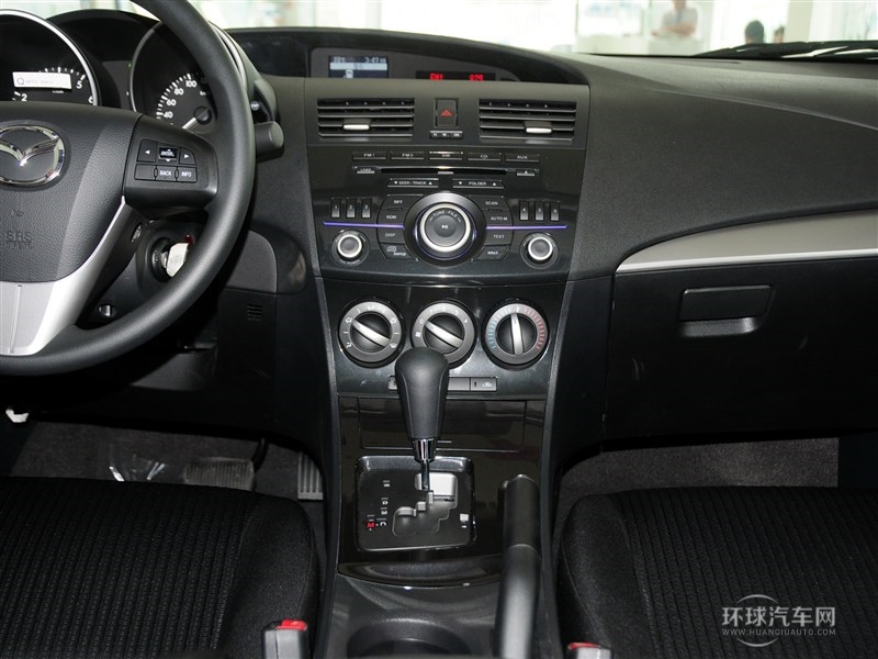 2015款 三廂 1.6L 自動精英型