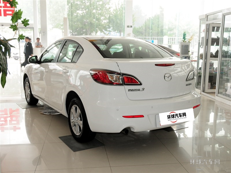 2015款 三廂 1.6L 自動精英型