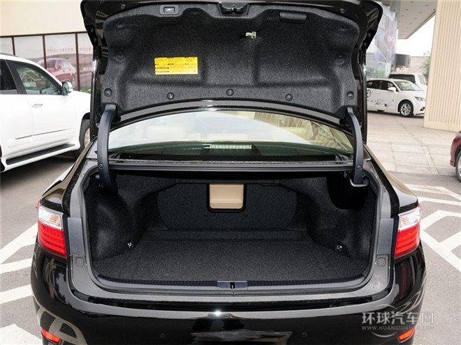 2014款 300h 舒適版