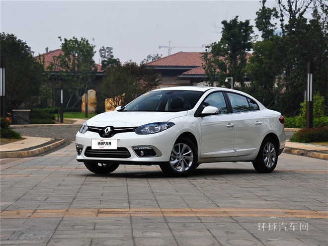 2015款 2.0L 時(shí)尚版