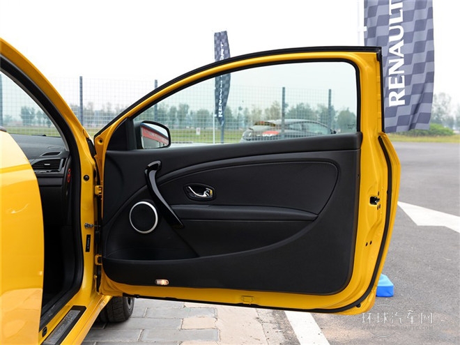 2014款 R.S. 2.0T 賽版