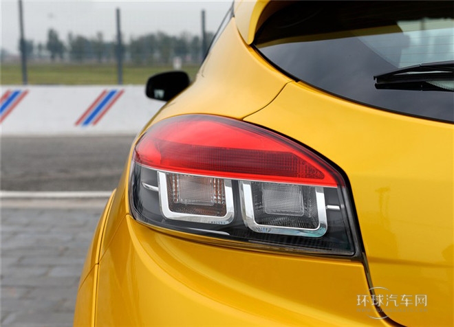 2014款 R.S. 2.0T 賽版