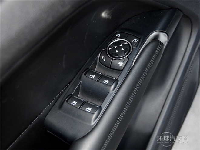 2014款 2.0T 四驅尊雅版