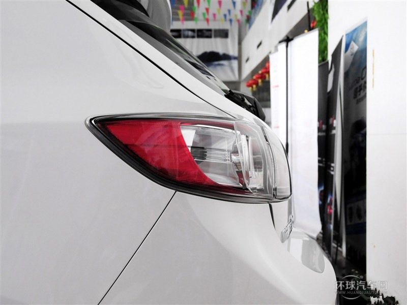 2015款 兩廂 1.6AT精英型