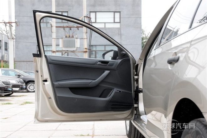 2015款 1.6L 自動樂選型