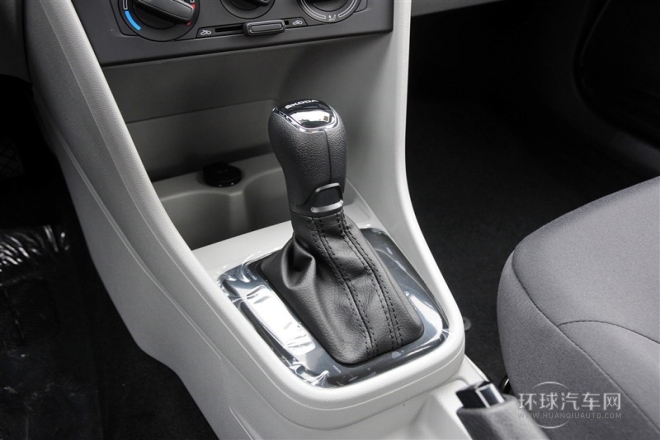 2015款 1.6L 自動樂選型