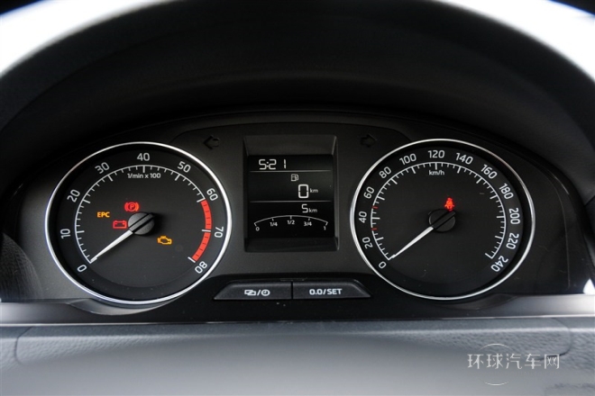 2015款 1.6L 手動優選型