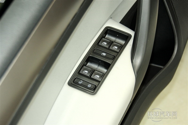 2015款 1.6L 自動優(yōu)選型