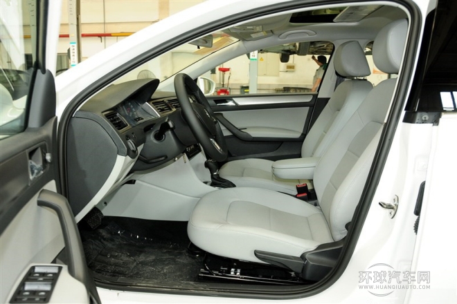 2015款 1.6L 自動優選型