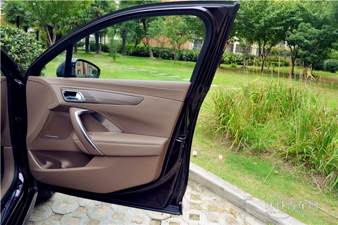 2014款 1.6T 尊享版 THP200