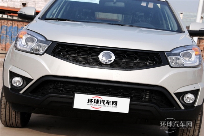 2015款 2.0L 兩驅手動致純版