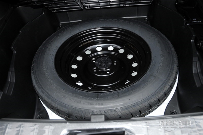 2015款 2.0L 兩驅手動致真版