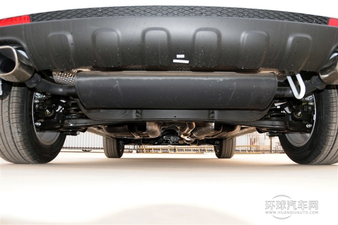 2015款 2.0L 兩驅(qū)手動(dòng)致真版