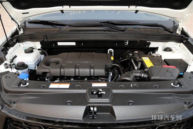 2015款 2.0L 兩驅(qū)手動(dòng)致真版