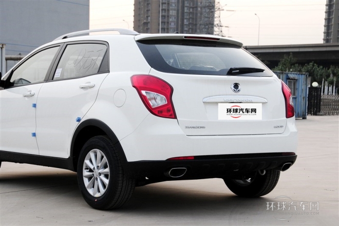 2015款 2.0L 兩驅(qū)手動(dòng)致真版