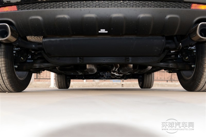 2015款 2.0L 兩驅(qū)自動致純版