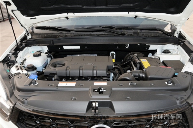 2015款 2.0L 兩驅(qū)自動(dòng)致享版
