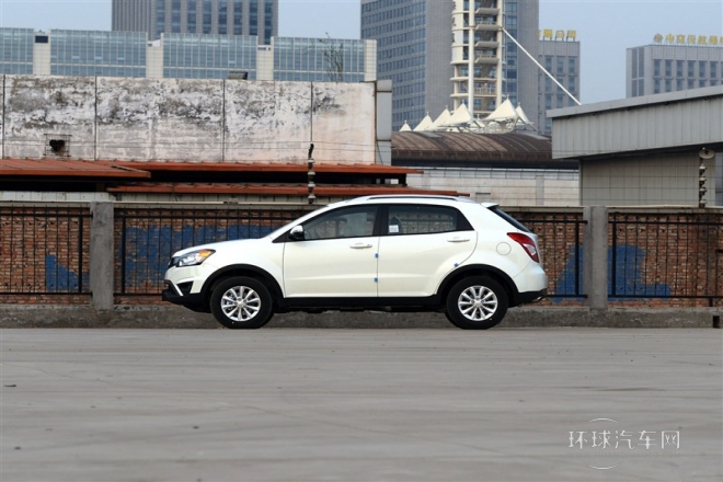 2015款 2.0L 兩驅自動致享版