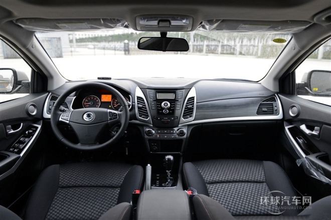 2015款 2.0L 四驅(qū)自動致純版