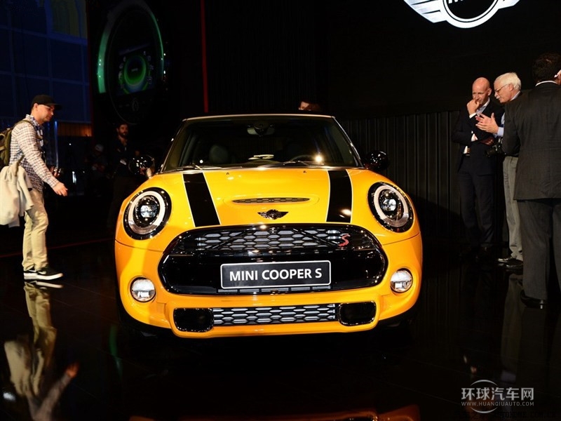 2015款 2.0T COOPER S 手動